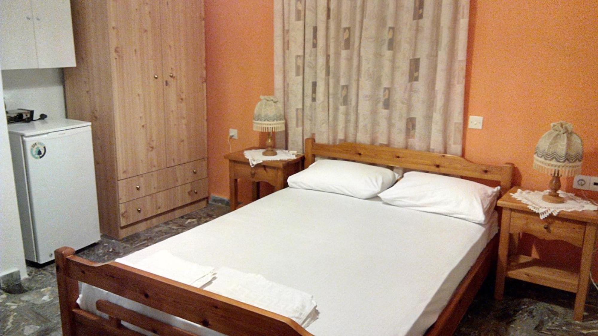 Liossis Rooms & Apartments سكوبيلوس تاون الغرفة الصورة
